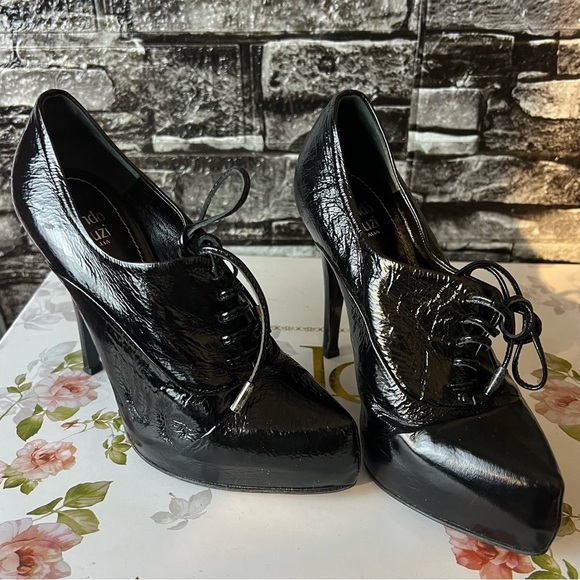 Nando Muzi Italia Patent leather lace up pumps - Picture 2 of 6